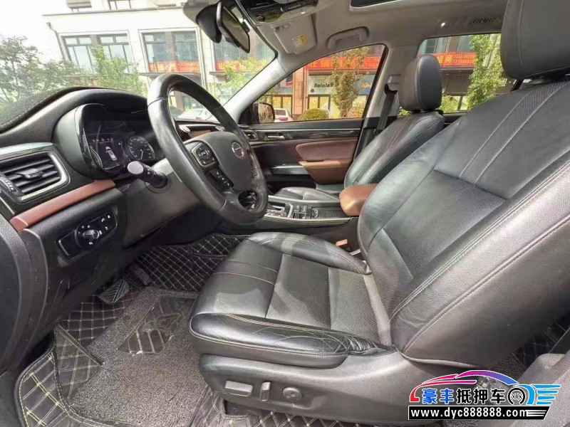 17年传祺GS8轿车抵押车出售