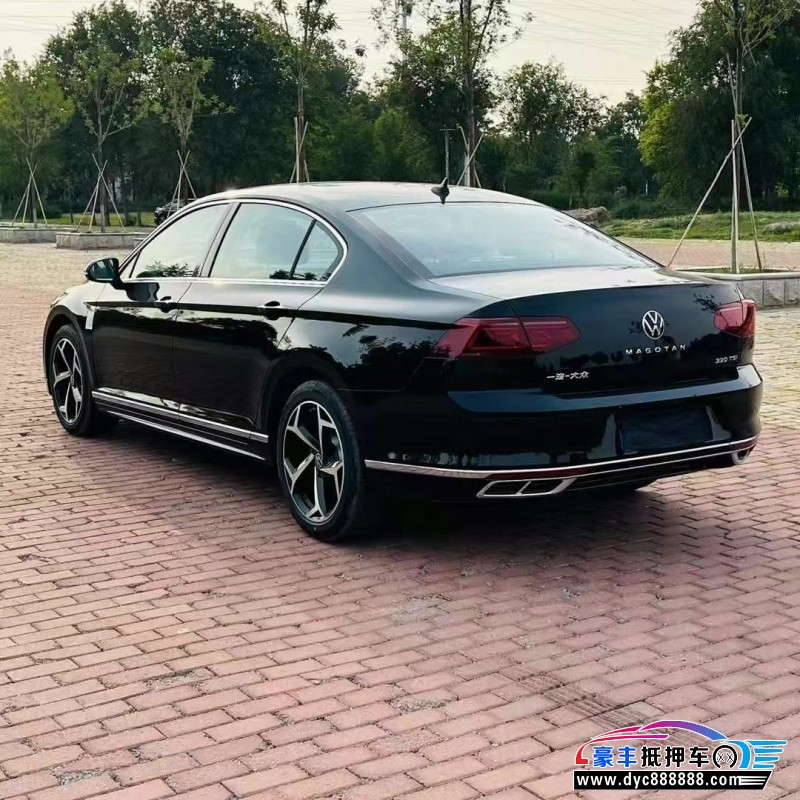 25年大众迈腾轿车抵押车出售