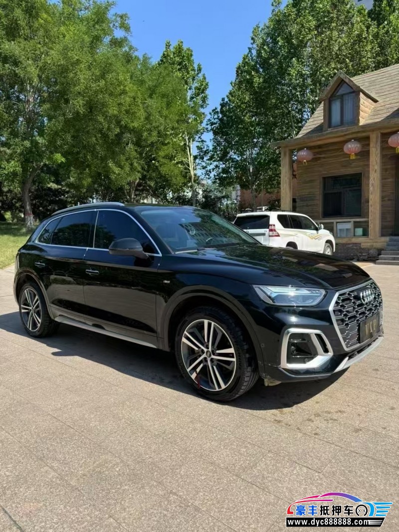 22年奥迪Q5轿车抵押车出售