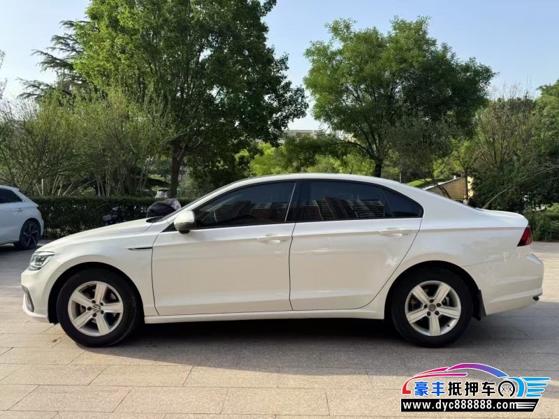 19年大众凌渡轿车抵押车出售