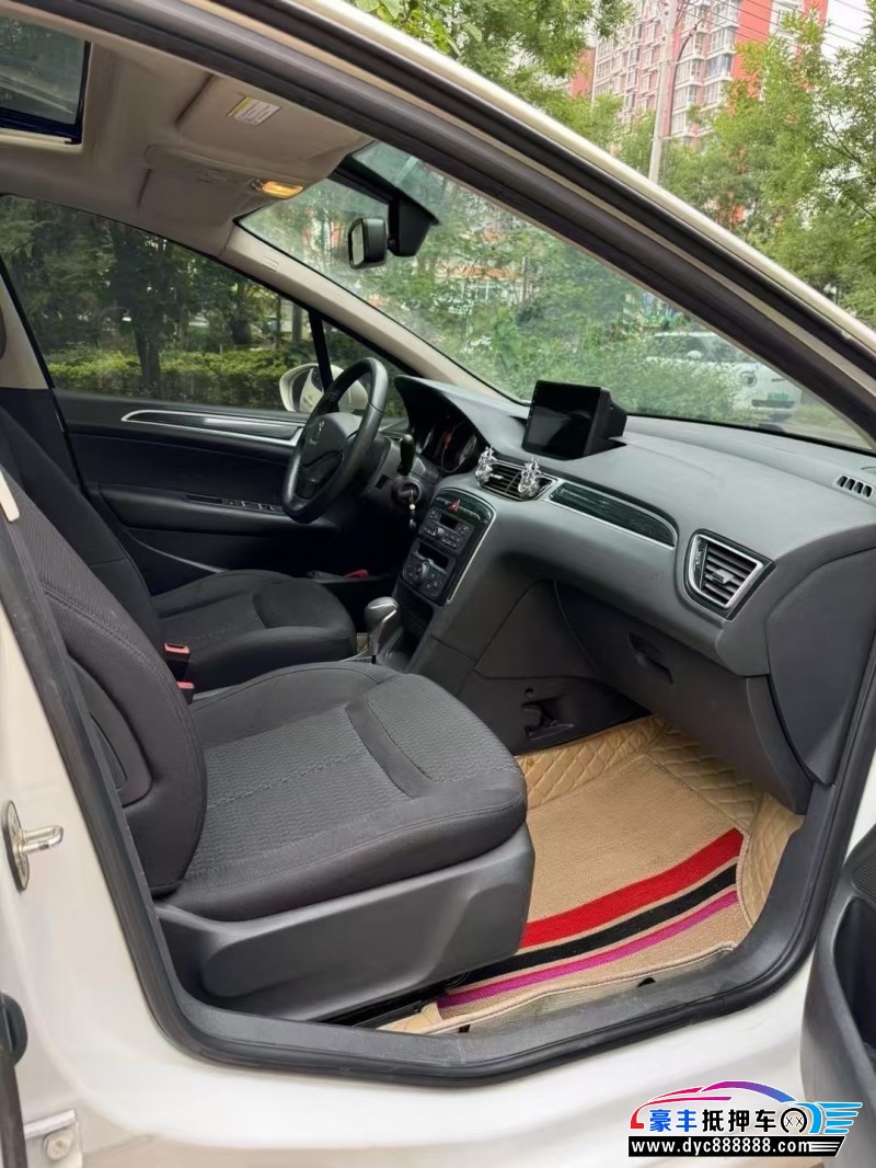 18年标致308轿车抵押车出售