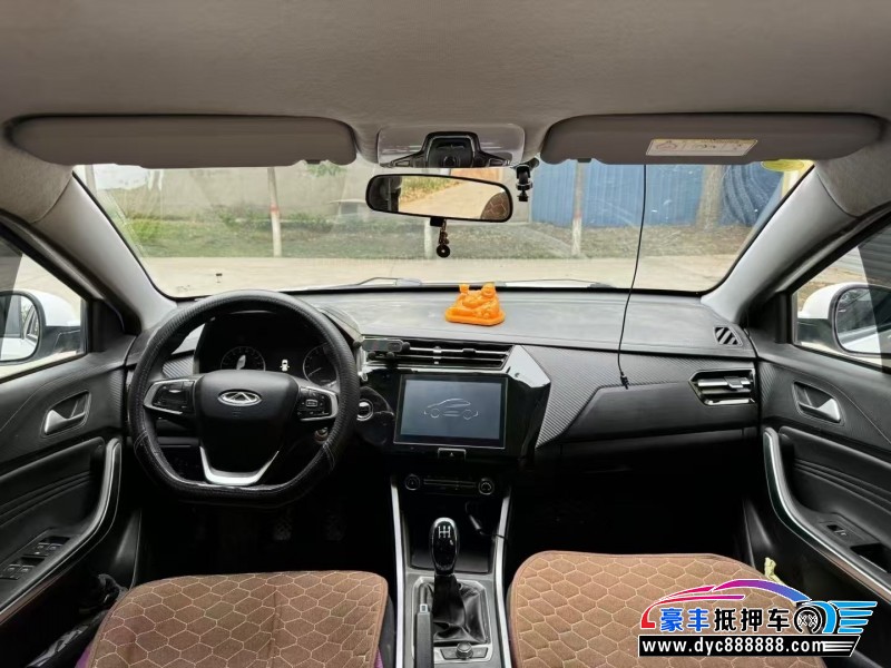 22年奇瑞瑞虎3x轿车抵押车出售