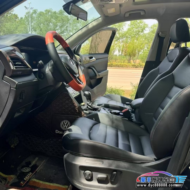 22年大众途岳轿车抵押车出售