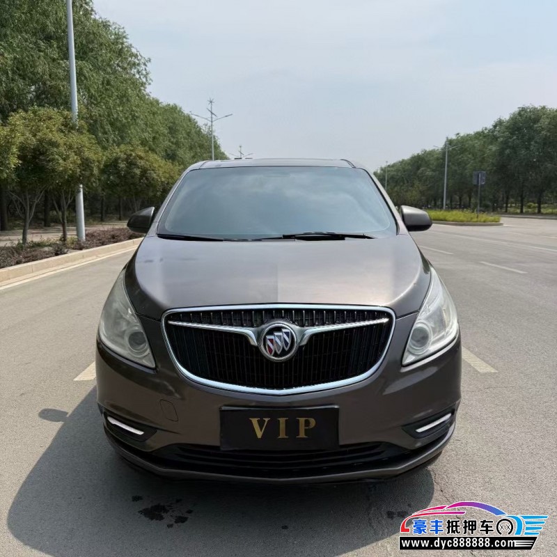 17年别克GL8轿车抵押车出售