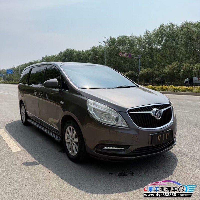 17年别克GL8轿车抵押车出售