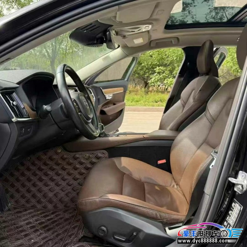 18年沃尔沃S90轿车抵押车出售