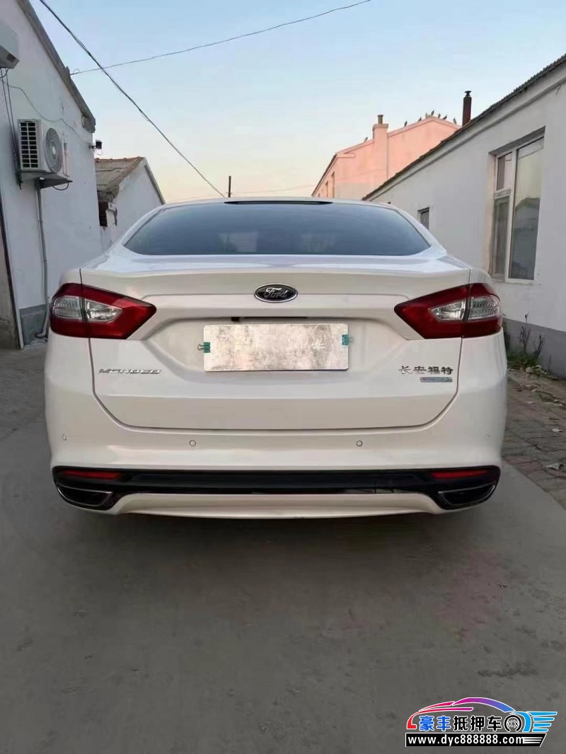 15年福特蒙迪欧轿车抵押车出售