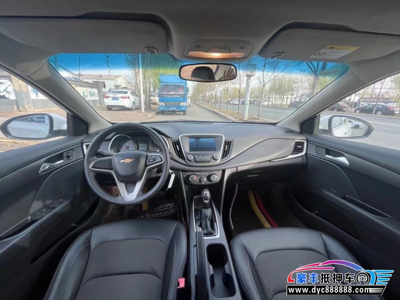 18年雪佛兰科沃兹轿车抵押车出售