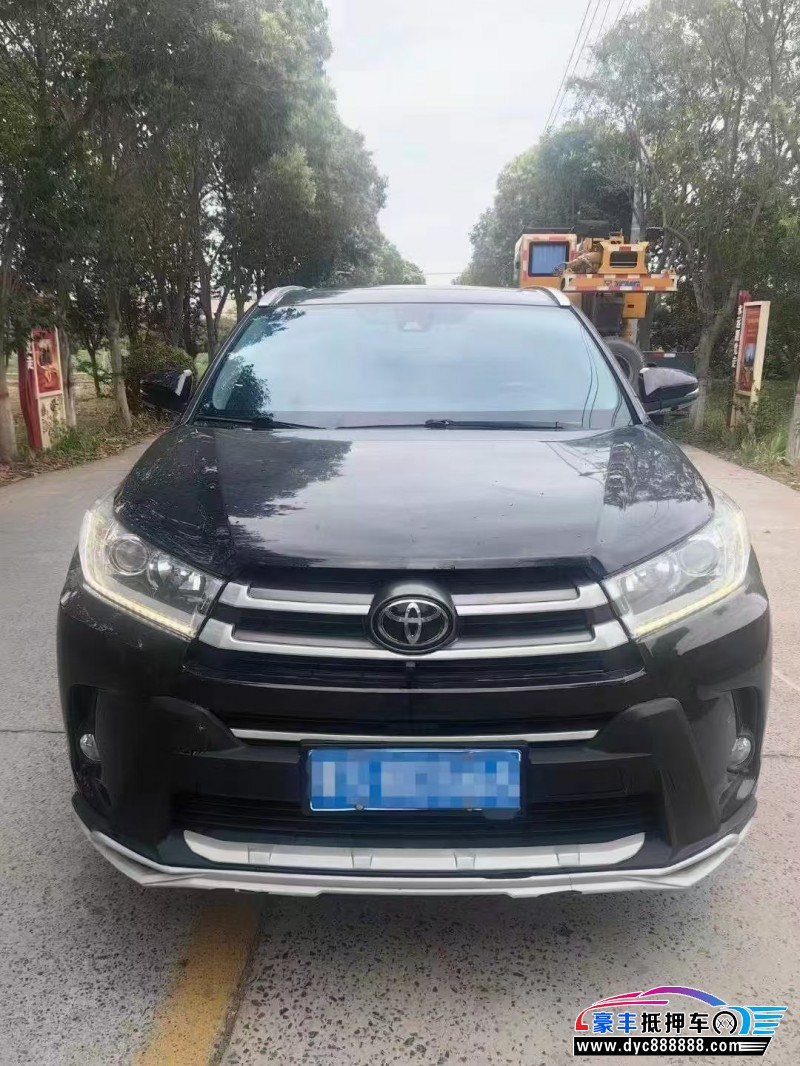 18年丰田汉兰达轿车抵押车出售