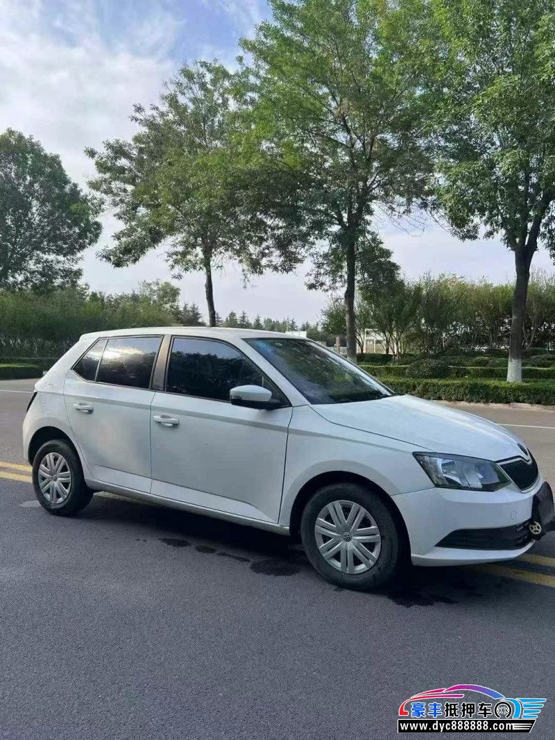 19年斯柯达晶锐轿车抵押车出售