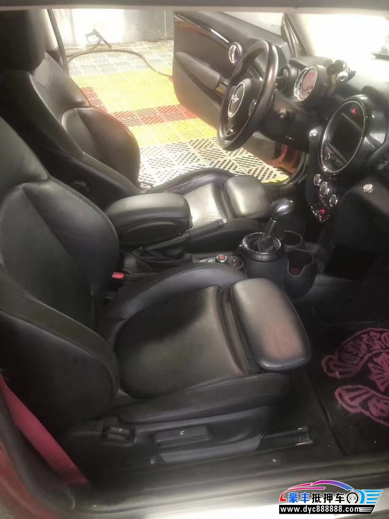 18年宝马MINI轿车抵押车出售