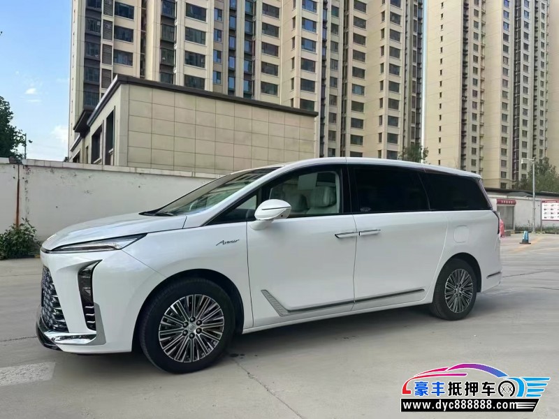 25年别克艾维亚MPV抵押车出售