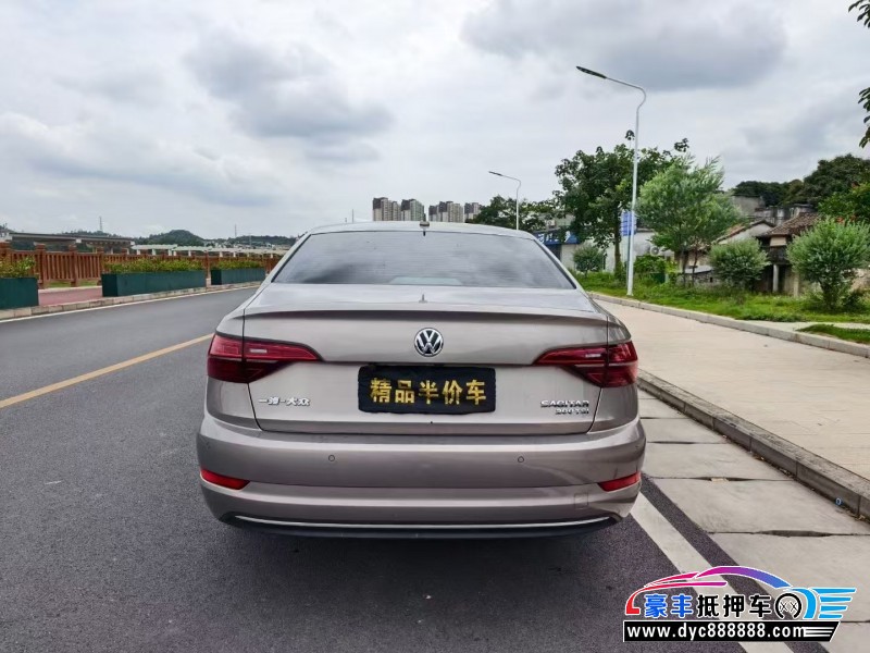 20年大众速腾轿车抵押车出售