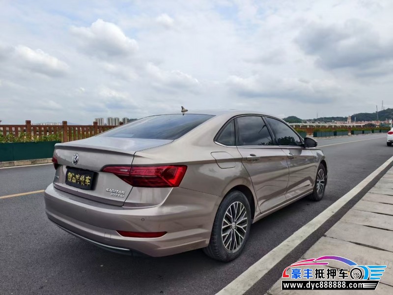 20年大众速腾轿车抵押车出售