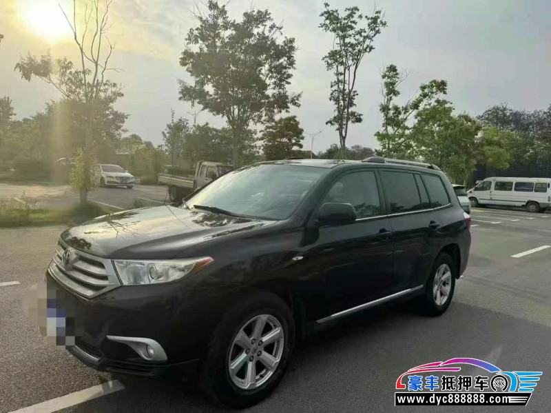 14年丰田汉兰达轿车抵押车出售