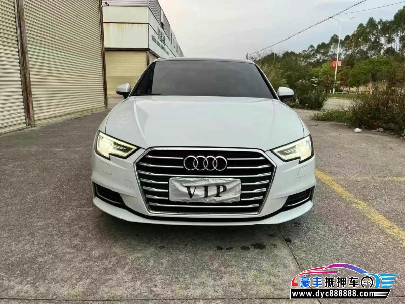 21年奥迪A3轿车抵押车出售