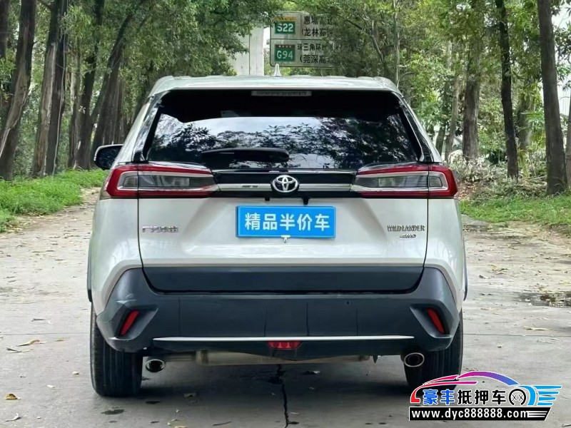 20年丰田威兰达轿车抵押车出售