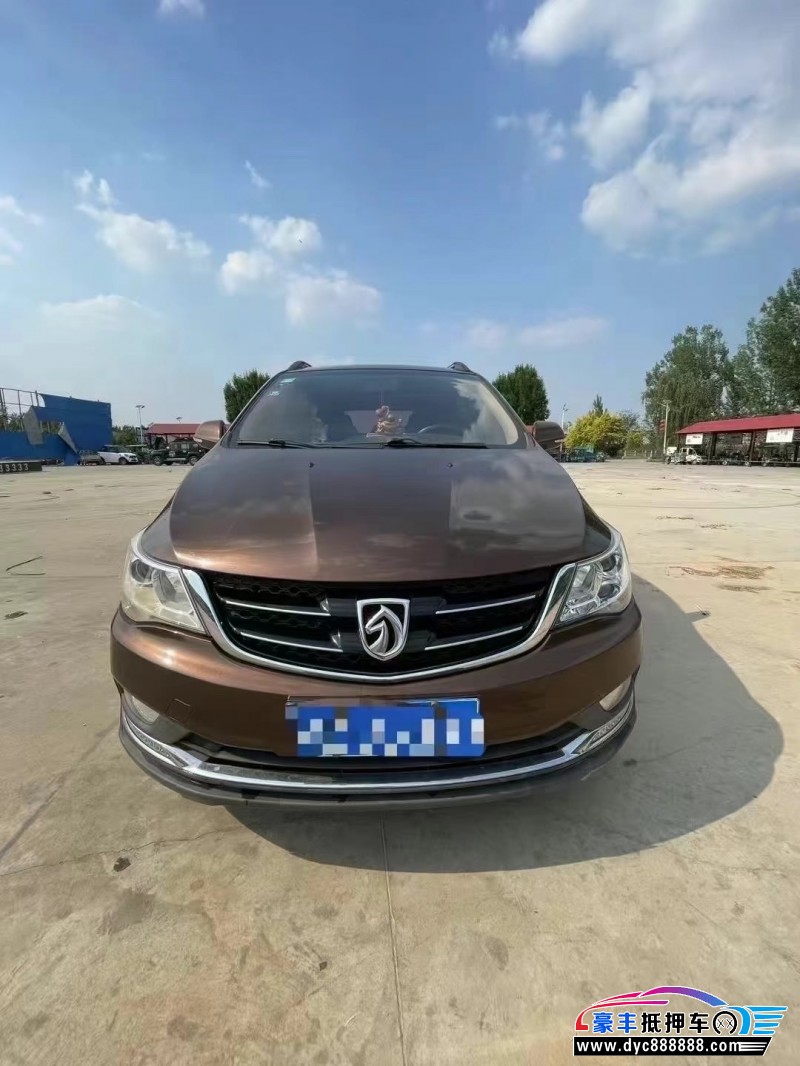 17年宝骏730轿车抵押车出售