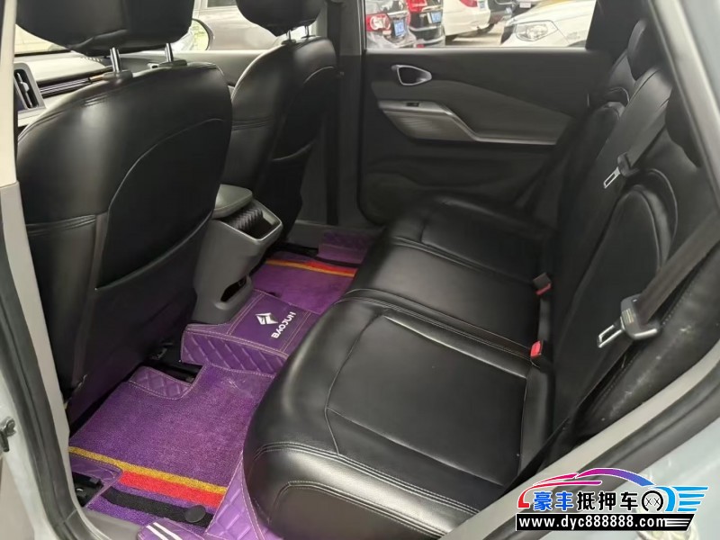 21年宝骏RC5轿车抵押车出售