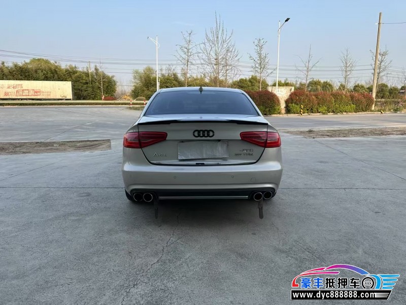 16年奥迪A4L轿车抵押车出售