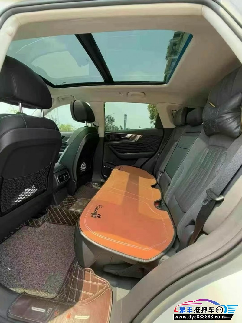 23年红旗HS5轿车抵押车出售