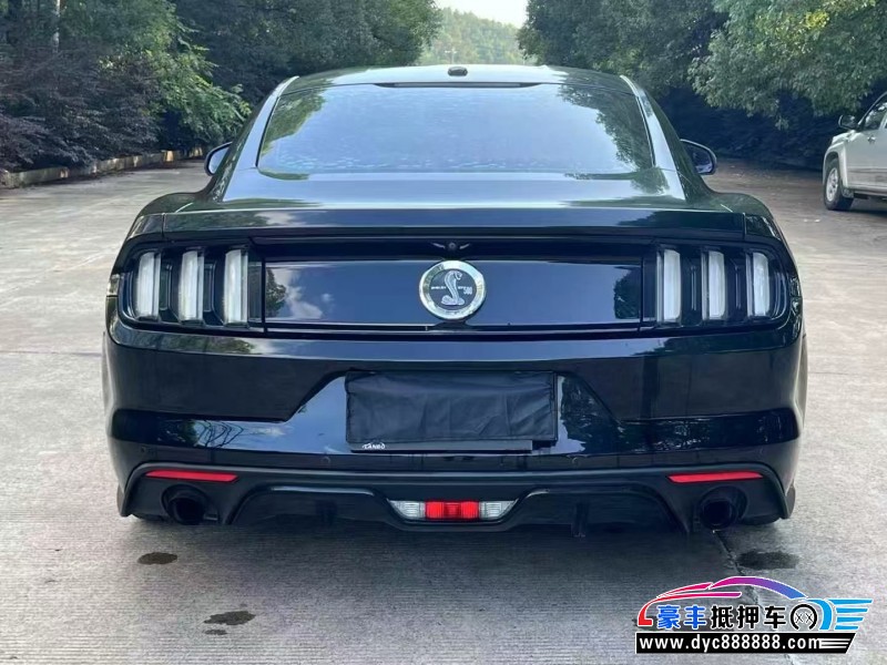 17年福特野马轿车抵押车出售