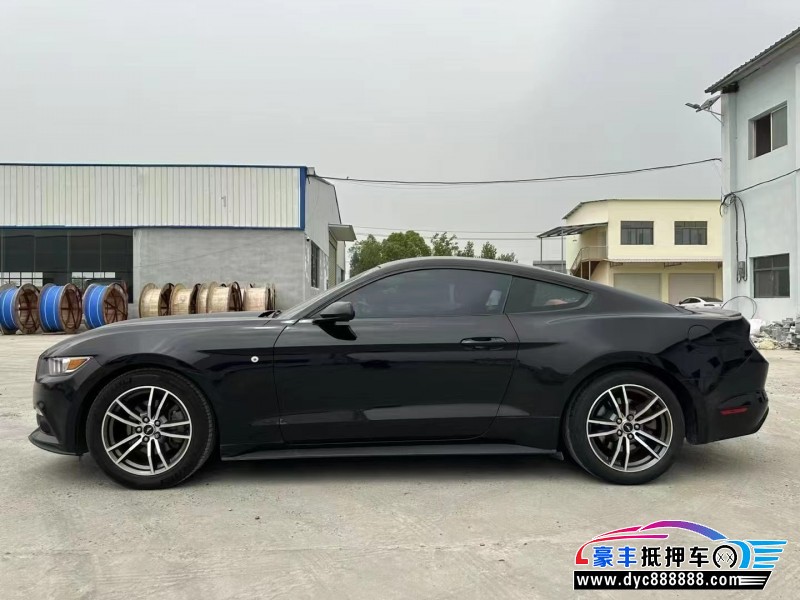 19年福特野马轿车抵押车出售