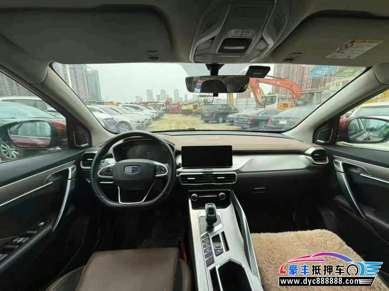 19年吉利缤越轿车抵押车出售