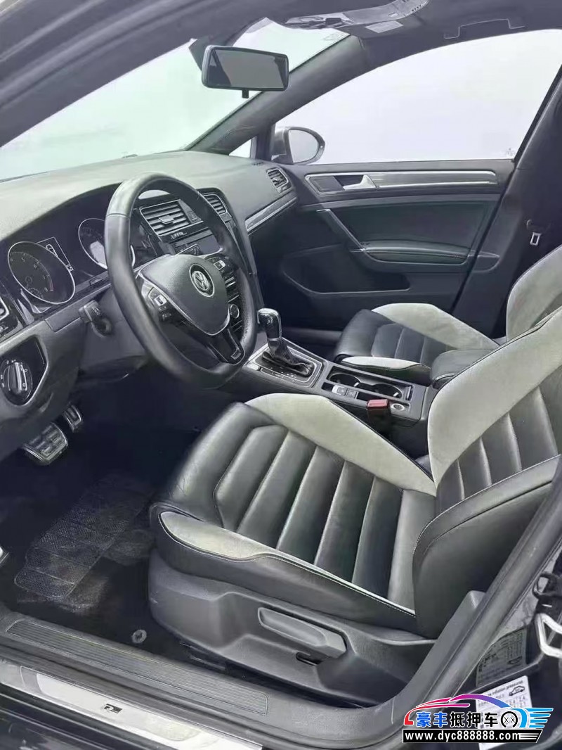 19年大众高尔夫轿车抵押车出售