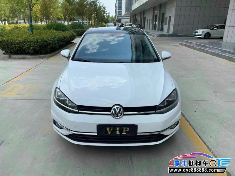 19年大众高尔夫轿车抵押车出售