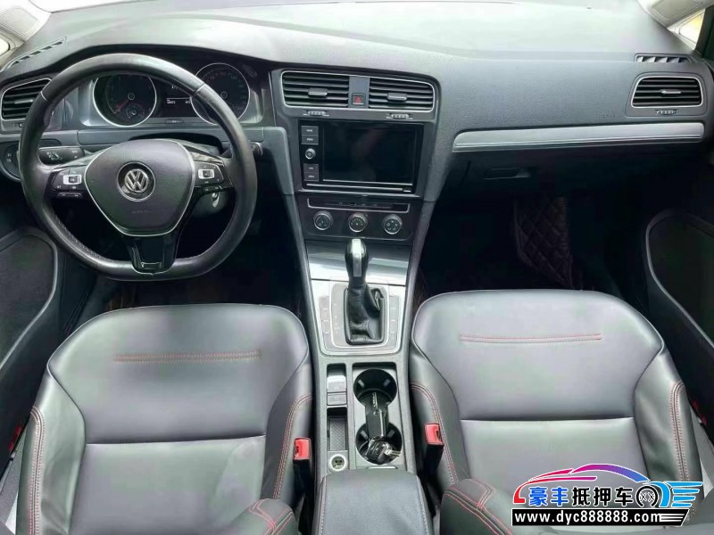 19年大众高尔夫轿车抵押车出售