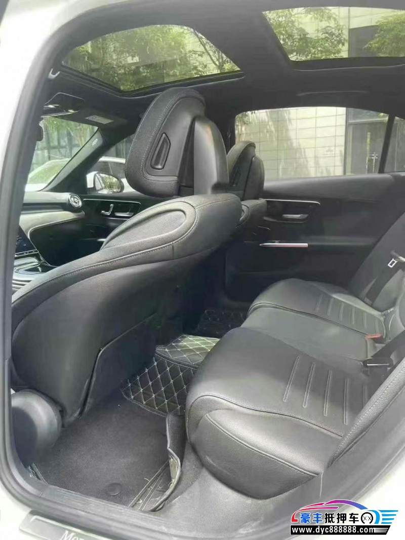 23年奔驰C轿车抵押车出售