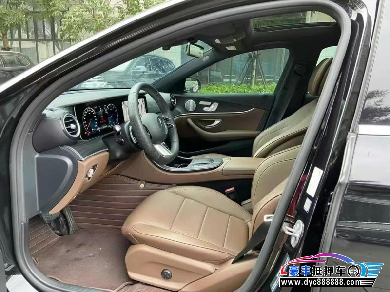 24年奔驰E轿车抵押车出售