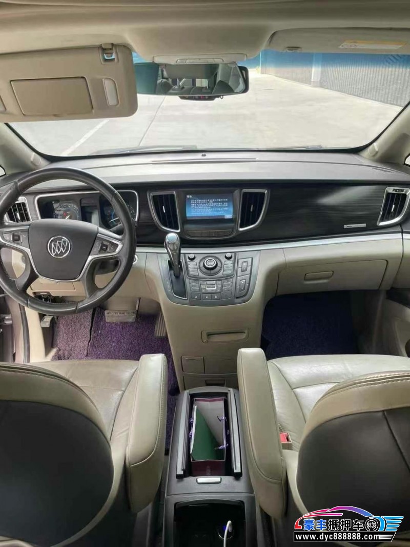 14年别克GL8轿车抵押车出售