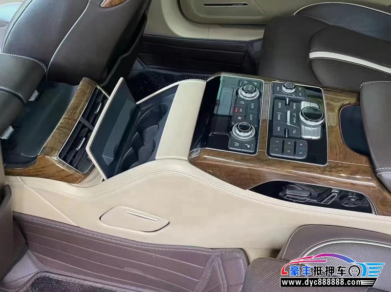 15年奥迪A8L轿车抵押车出售