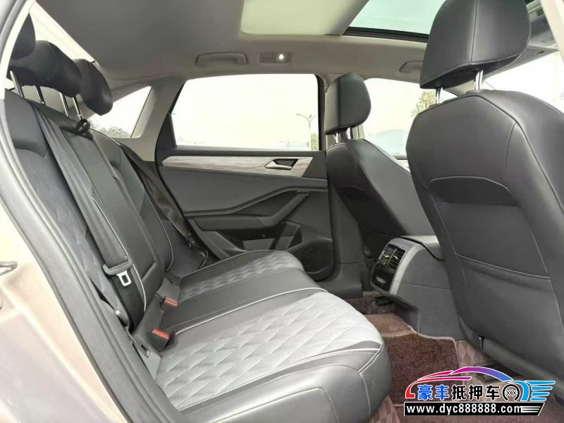 24年大众速腾轿车抵押车出售