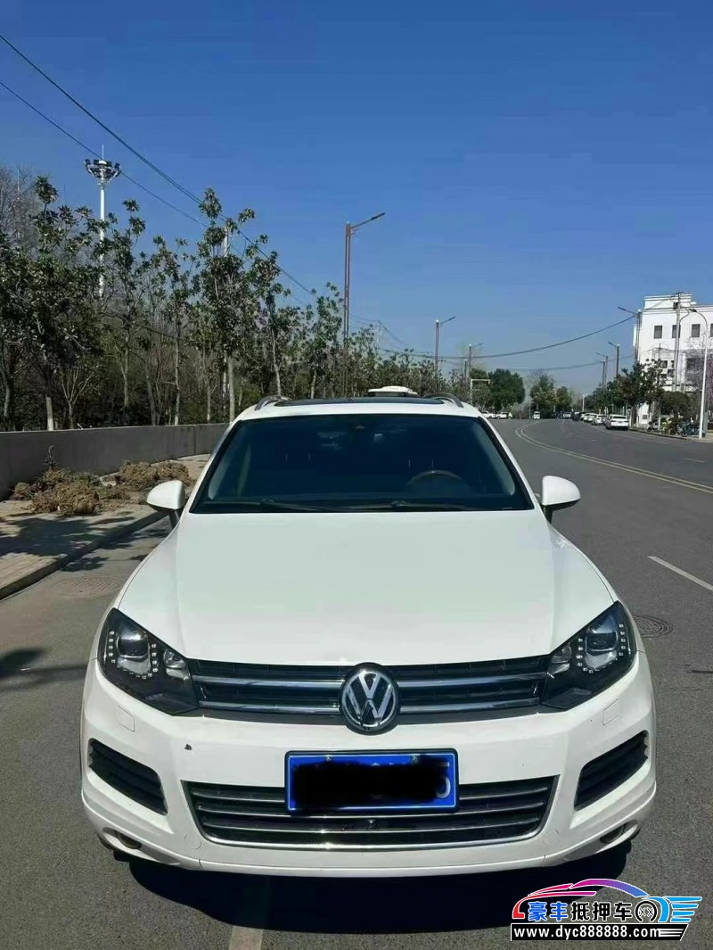 抵押车出售15年大众途锐轿车