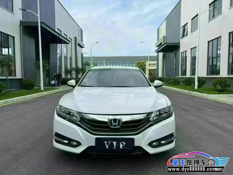 16年本田思铂睿轿车抵押车出售