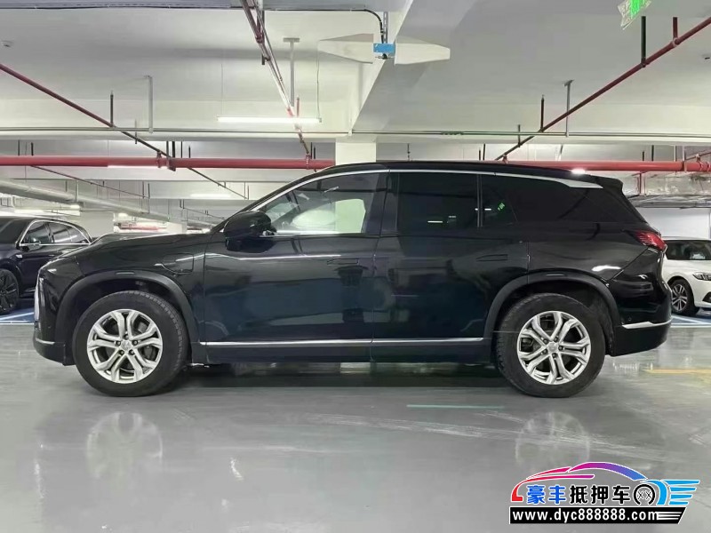 22年蔚来ES8轿车抵押车出售