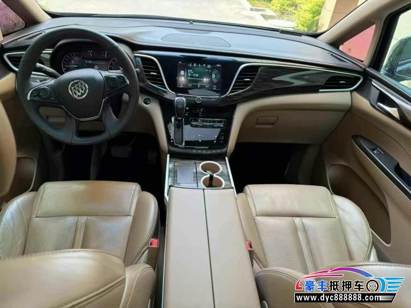 19年别克GL8轿车抵押车出售