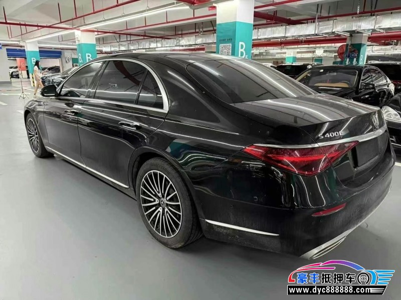 22年奔驰S轿车抵押车出售