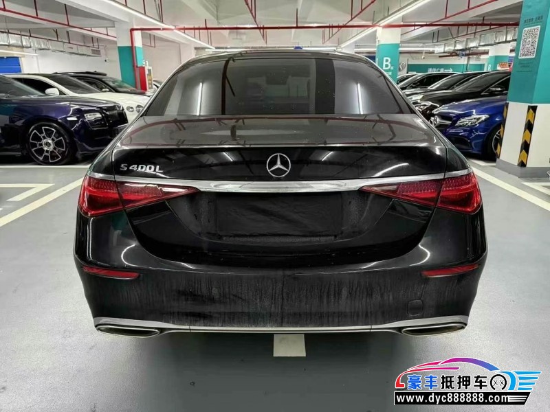 22年奔驰S轿车抵押车出售