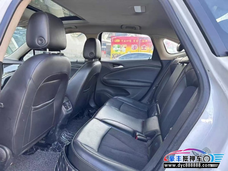 16年别克威朗轿车抵押车出售