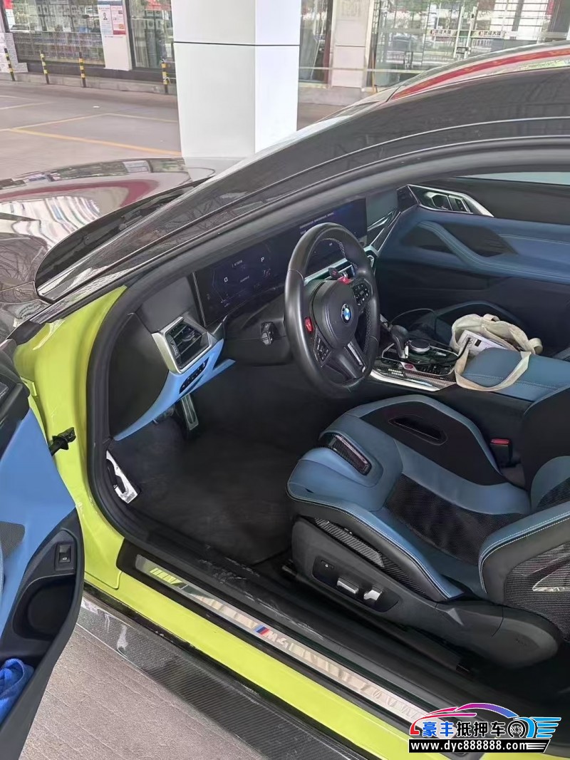 24年宝马M4轿车抵押车出售