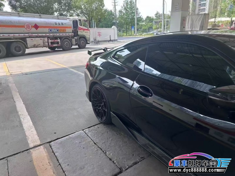 24年宝马M4轿车抵押车出售