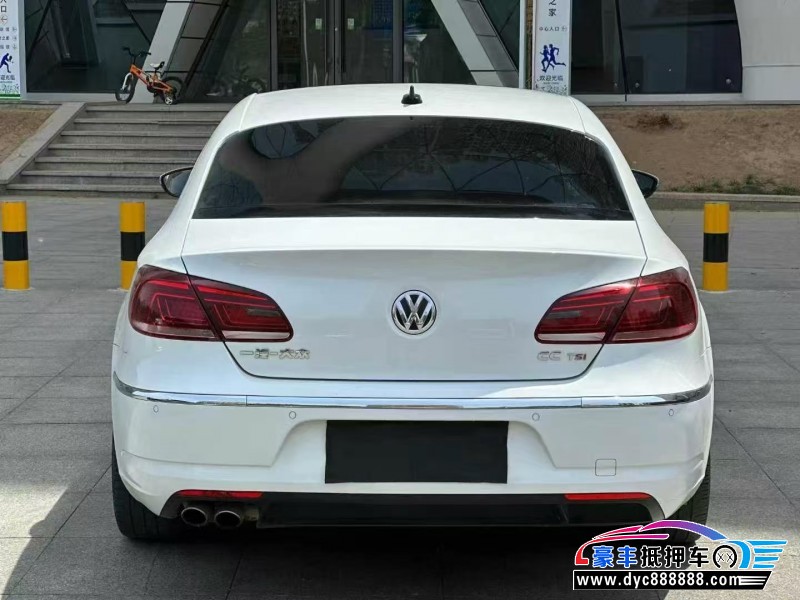 18年大众CC轿车抵押车出售