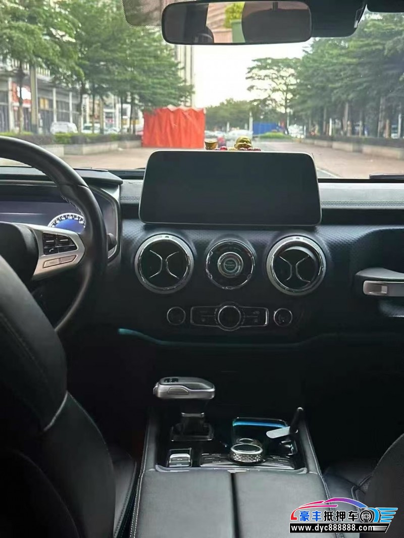 22年北京BJ40轿车抵押车出售