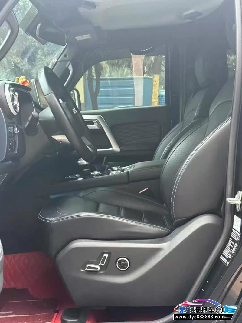 22年北京BJ40轿车抵押车出售