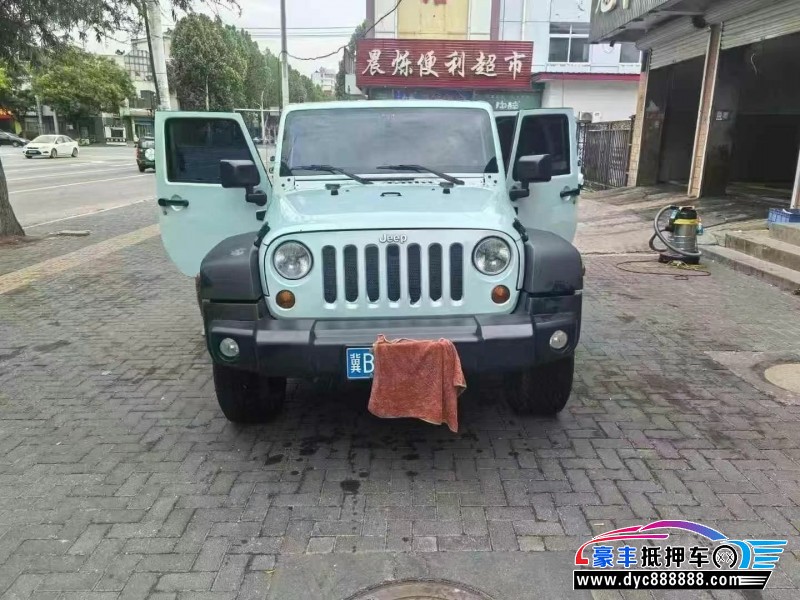 15年Jeep牧马人轿车抵押车出售