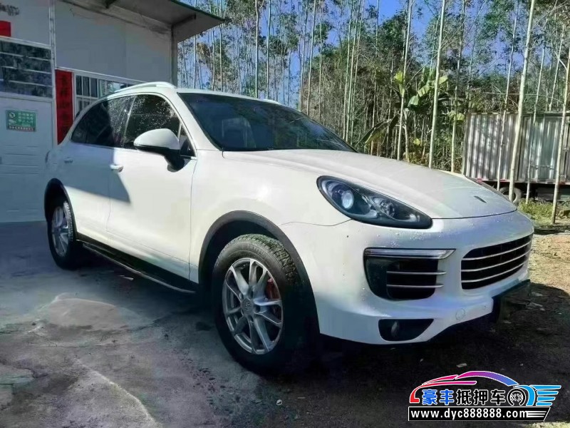 17年保时捷卡宴轿车抵押车出售